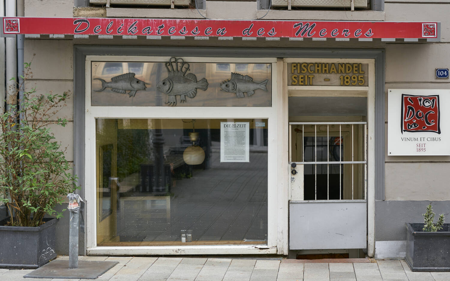 Seit 1895 hält sich der Fischhandel: Delikatessen des Meeres wacker / ©Marc Sill