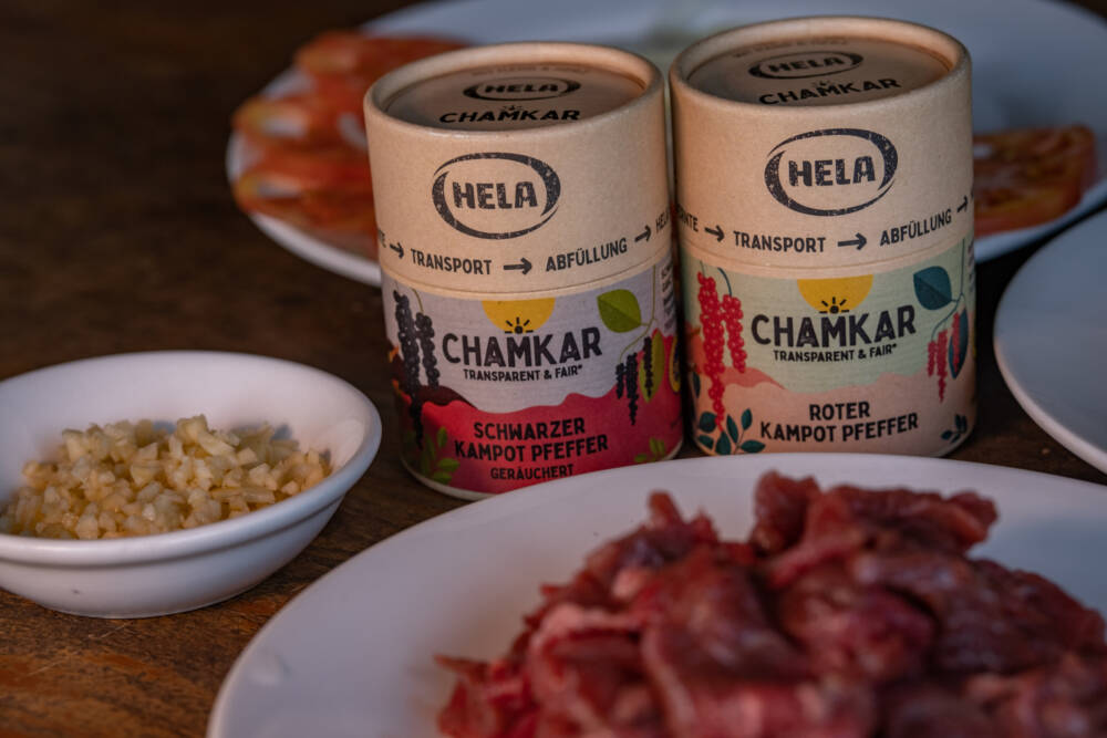 Unter der Marke CHAMKAR werden verschiedene Gewürze und Gewürzmischungen aus Kambodscha angeboten / ©HELA