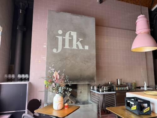 Das jfk punktet mit verspieltem Interieur / ©Carlotta Maas
