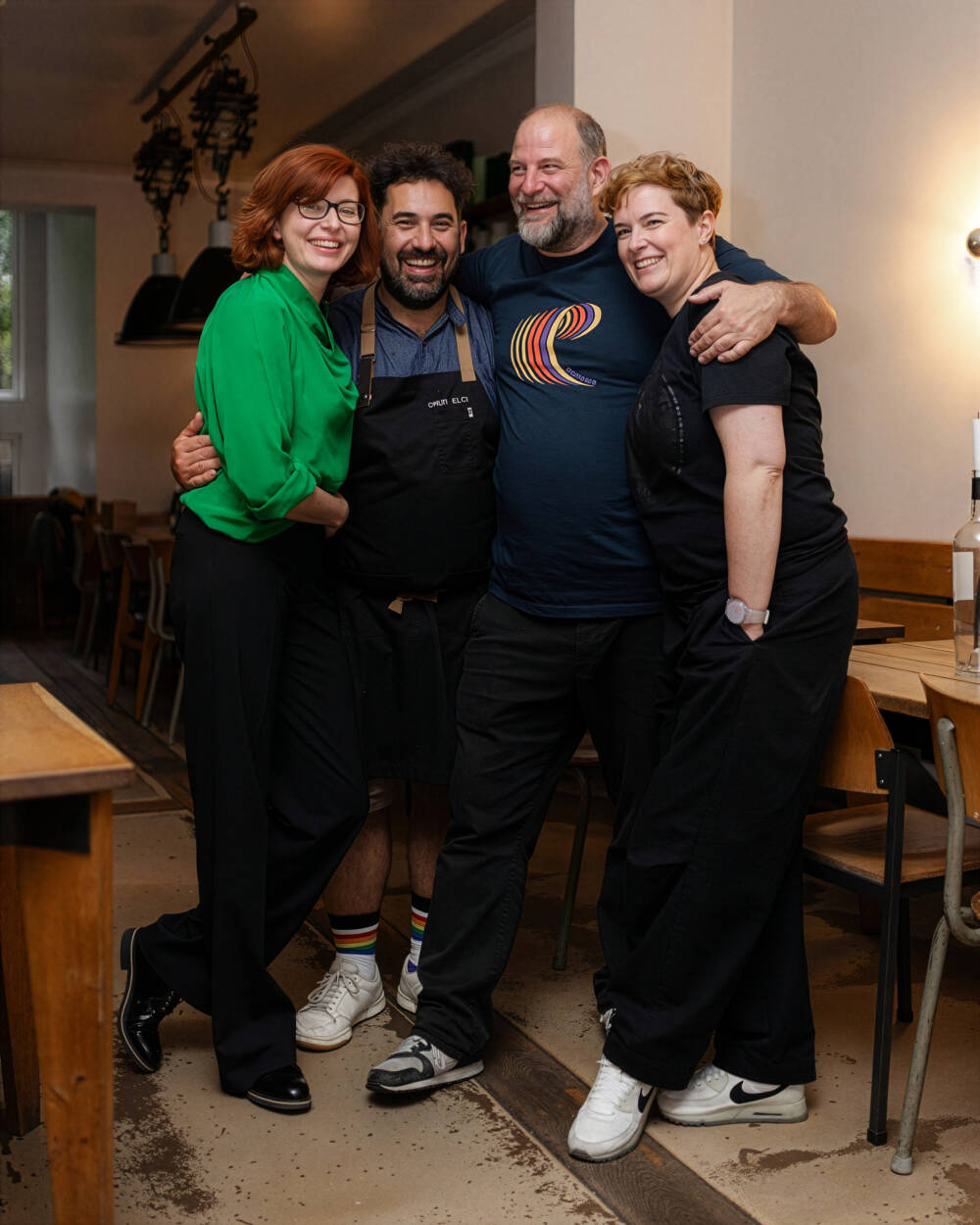 Liya Smekun, Onur Elci, Raoul Scheimeister und Vanda Molnar veranstalten gemeinsam das Gluck Gluck Naturweinfest / ©Yuliia Bondarenko
