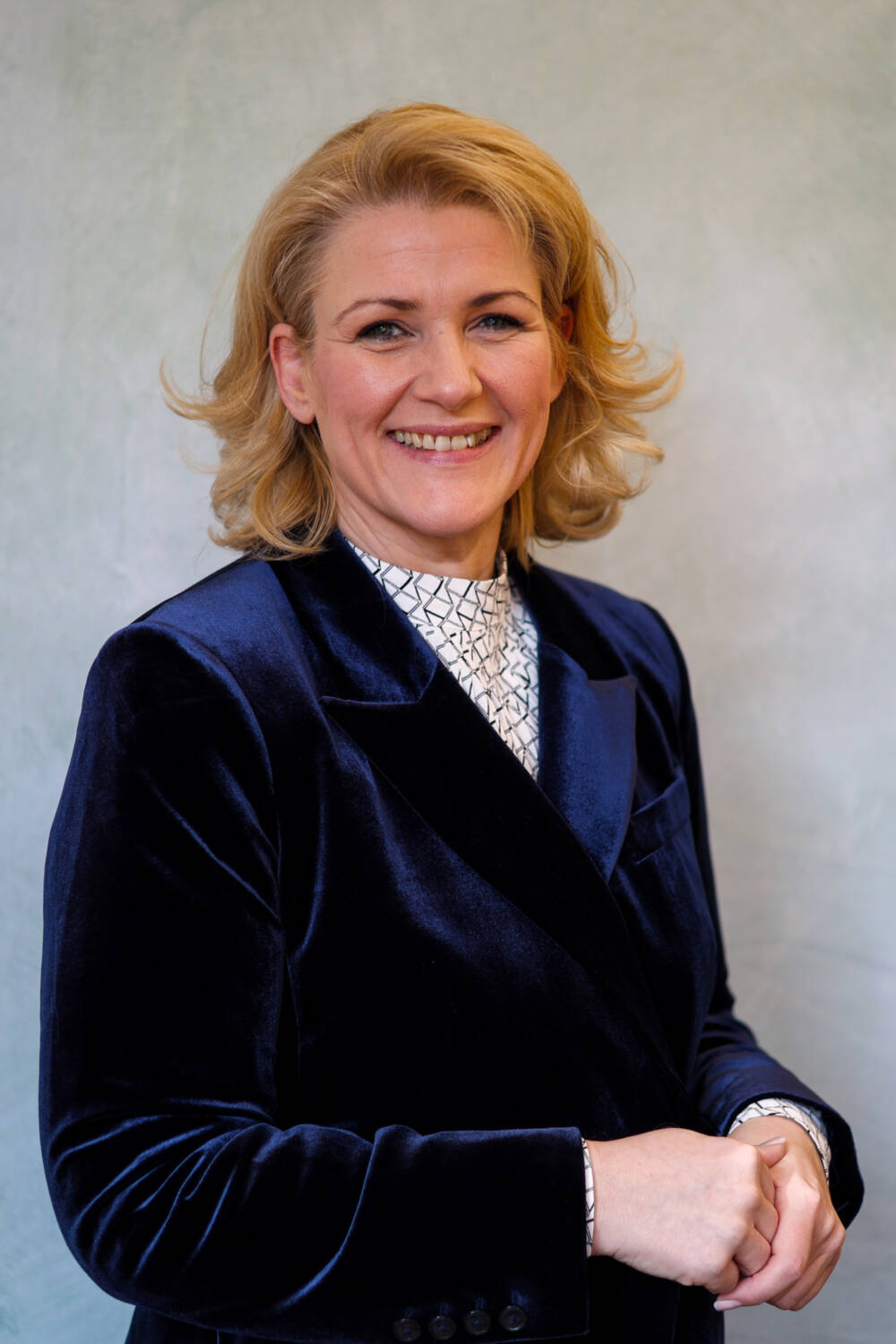 Moderatorin Anke Harnack ist Teil der Genuss-Michel Jury 2026 / ©Johanna Zobel