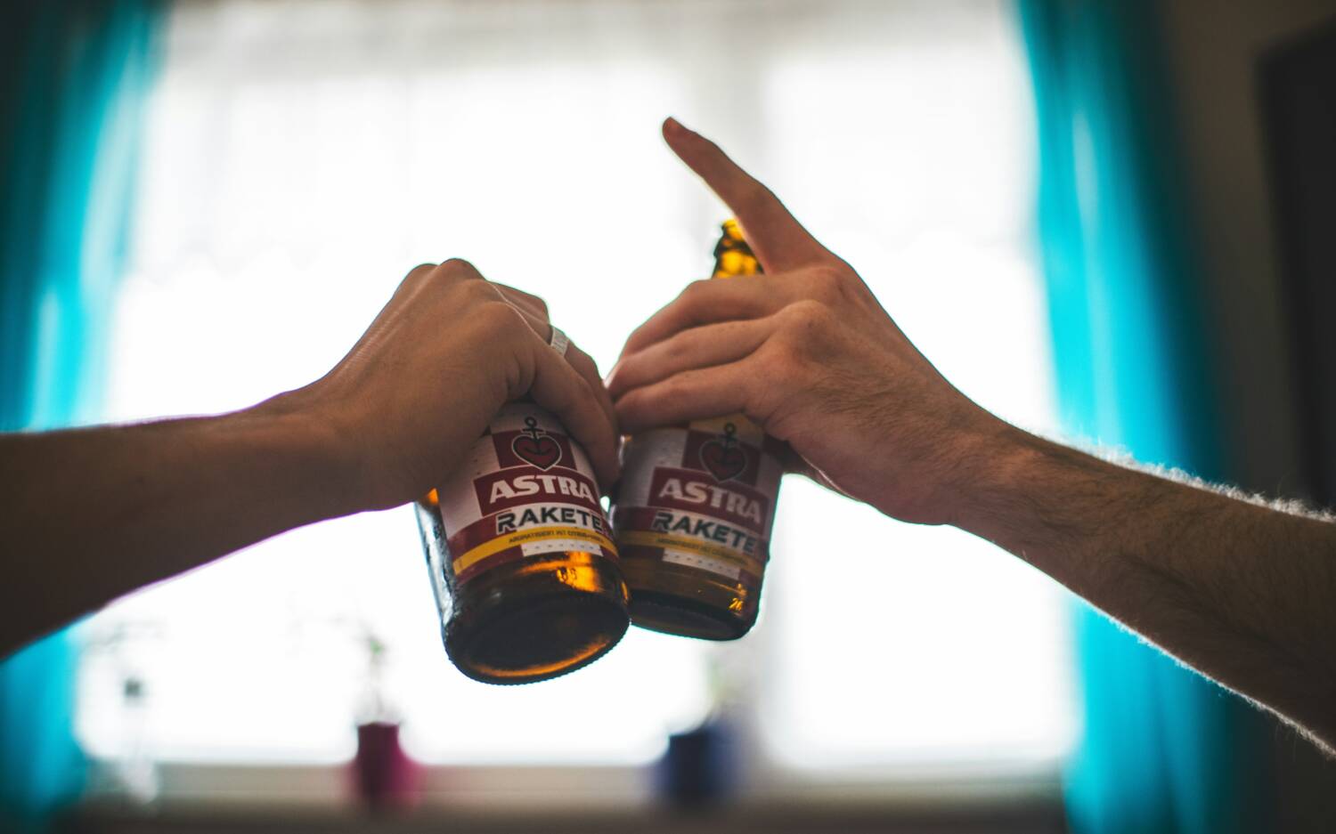 Toom Peerstall: eine Kiezbar / ©Unsplash/Patrick von der Wehd