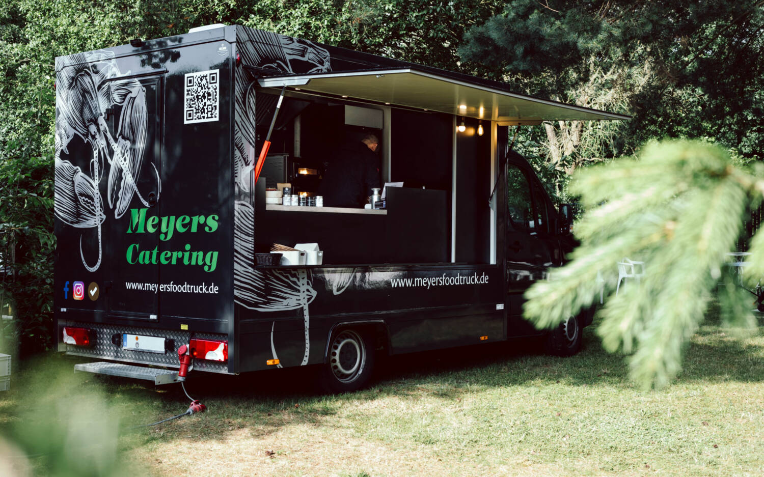 Auch Foodtrucks stehen im Portfolio von Meyers / ©Jens Hildebrandt