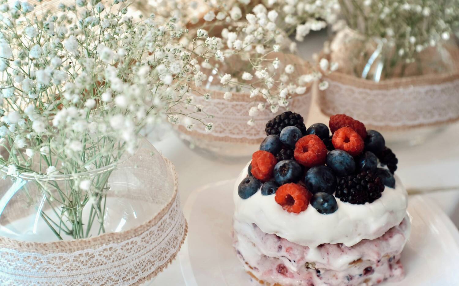 Ein Dessert das einem Kunstwerk gleicht, rundet das Geschmackserlebnis unserer Tester perfekt ab / ©Unsplash/Ann Tulyakova