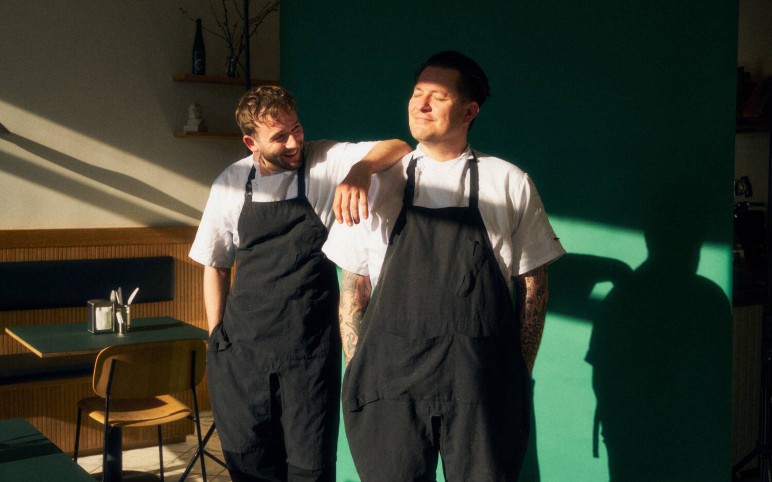 Lion Borowitz und Steven Vogel setzen in ihrem Lokal Lunch nicht nur sich selbst ins beste Licht, sondern auch kreativ Sandwiches / ©Max Rempe