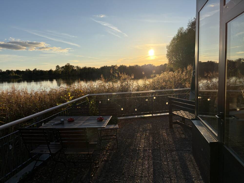 Malerischer Standort: Der Seepavillon ist unmittelbar am Oortkatensee gelegen / ©Michael Hein