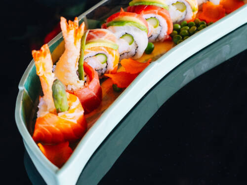 Beim Testsieger-Food-Festival am 22. August können Gäste in den Genuss vom preisgekrönten Sushi vom Yoshi im Alsterhaus kommen / ©Julia Schumacher