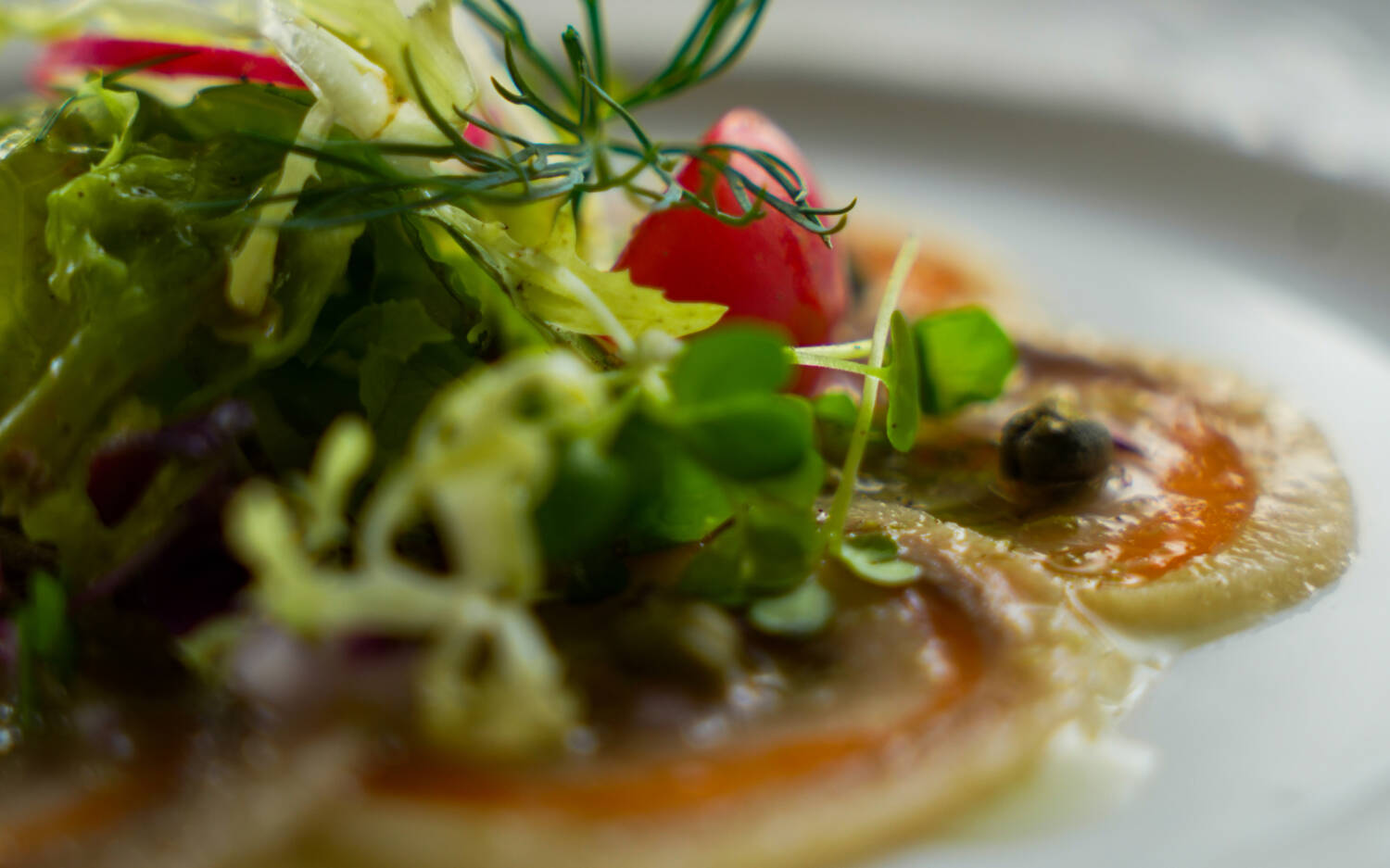 Carpaccio von Matjes und Lachsforelle /© Felix Kumih