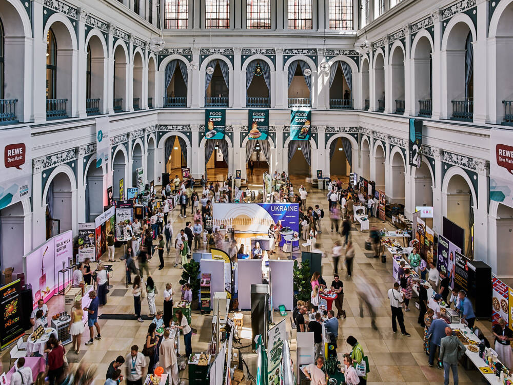 Rund 1000 Besucherinnen und Besucher waren beim Food Innovation Camp 2026 in der Handelskammer Hamburg /@Food Innovation Camp / Fotograf: Stefan Groenfeld