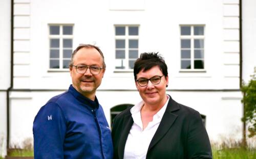 Sternekoch Hendrik Otto und Janet Schroeder, Geschäftsführende Direktorin des Schlossgut Gross Schwansee / ©Schlossgut Gross Schwansee