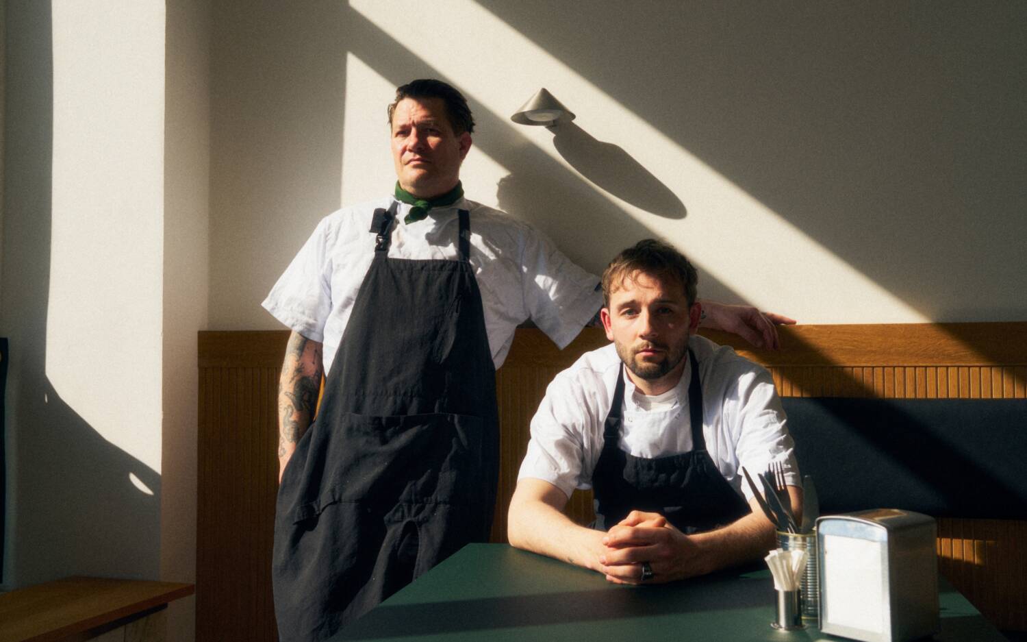 Steven Vogel und Lion Borowski haben gemeinsam Lunch in Altona eröffnet/ ©Max Rempe