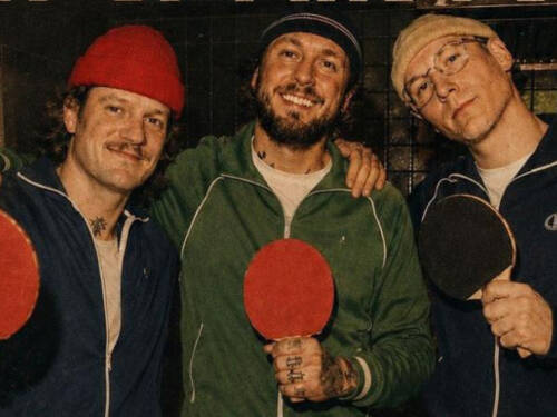 Vozy Kosikowski und Jo Riffelmacher vom Salt & Silver treffen Sternekoch Dennis Maier zum kulinarischen Pingpong (von link) / ©hfr