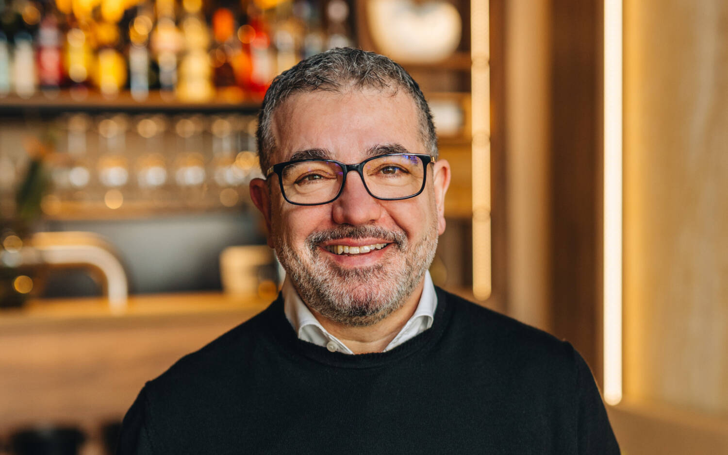 Carlos Vasconcelos hat 2011 zusammen mit seiner Frau Manuela das Restaurant Nau unter dem Motto „Portugiesisch entdecken“ eröffnet /©Julia Schumacher