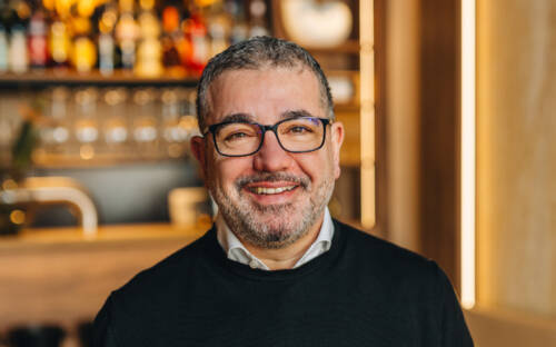 Carlos Vasconcelos hat 2011 zusammen mit seiner Frau Manuela das Restaurant Nau unter dem Motto „Portugiesisch entdecken“ eröffnet /©Julia Schumacher
