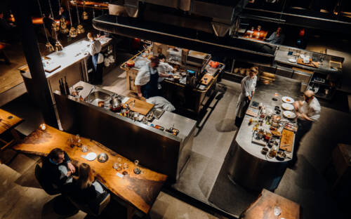 Das doppelt besternte Restaurant 100/200 Kitchen hatte bis zuletzt einen grünen Stern / ©René Flindt Flindt
