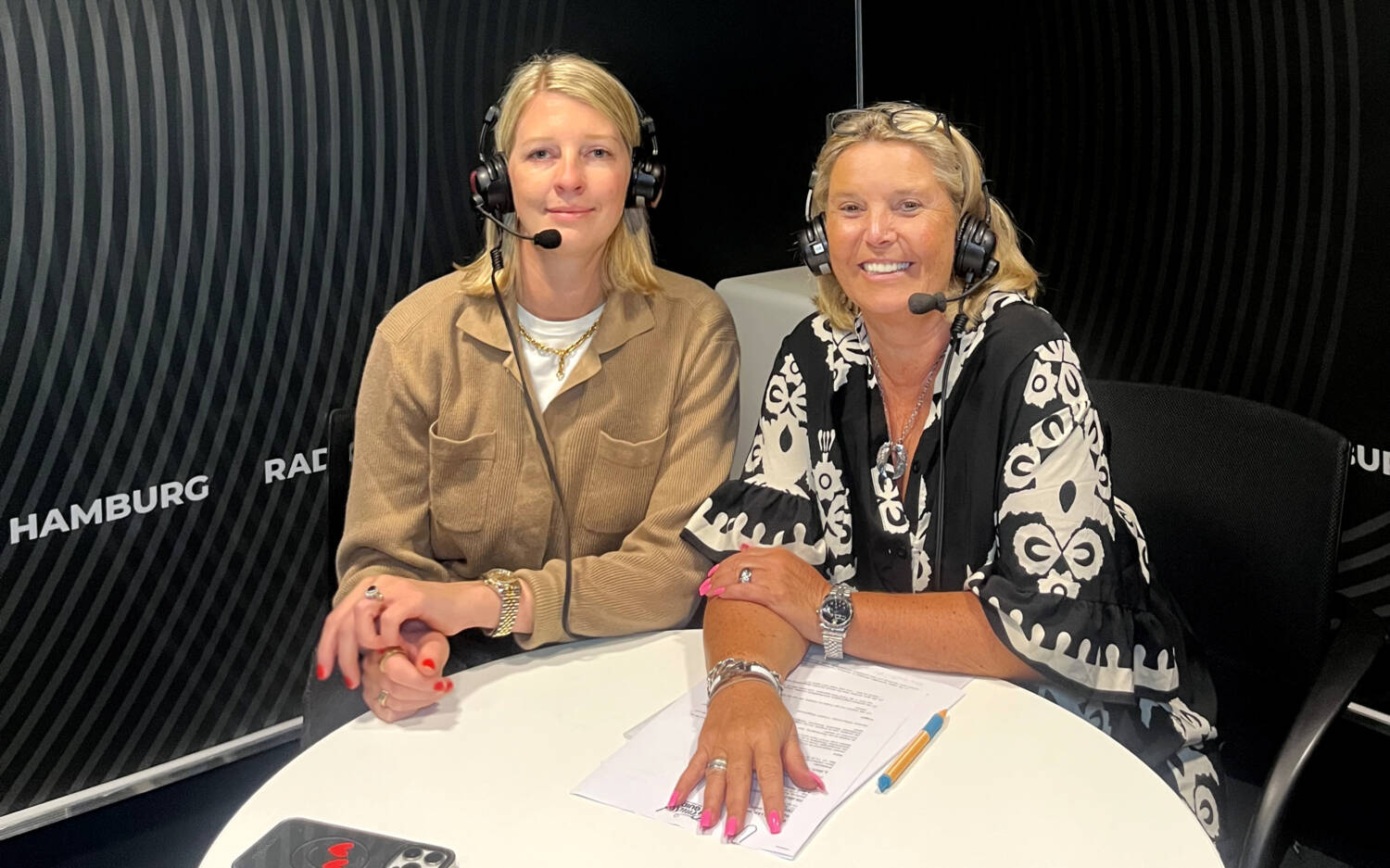 Foodlab-Gründerin Christin Siegemund spricht mit Verlegerin Tanya Kumst über die Schwierigkeiten der Gastro-Branche / ©Alina Kastell 