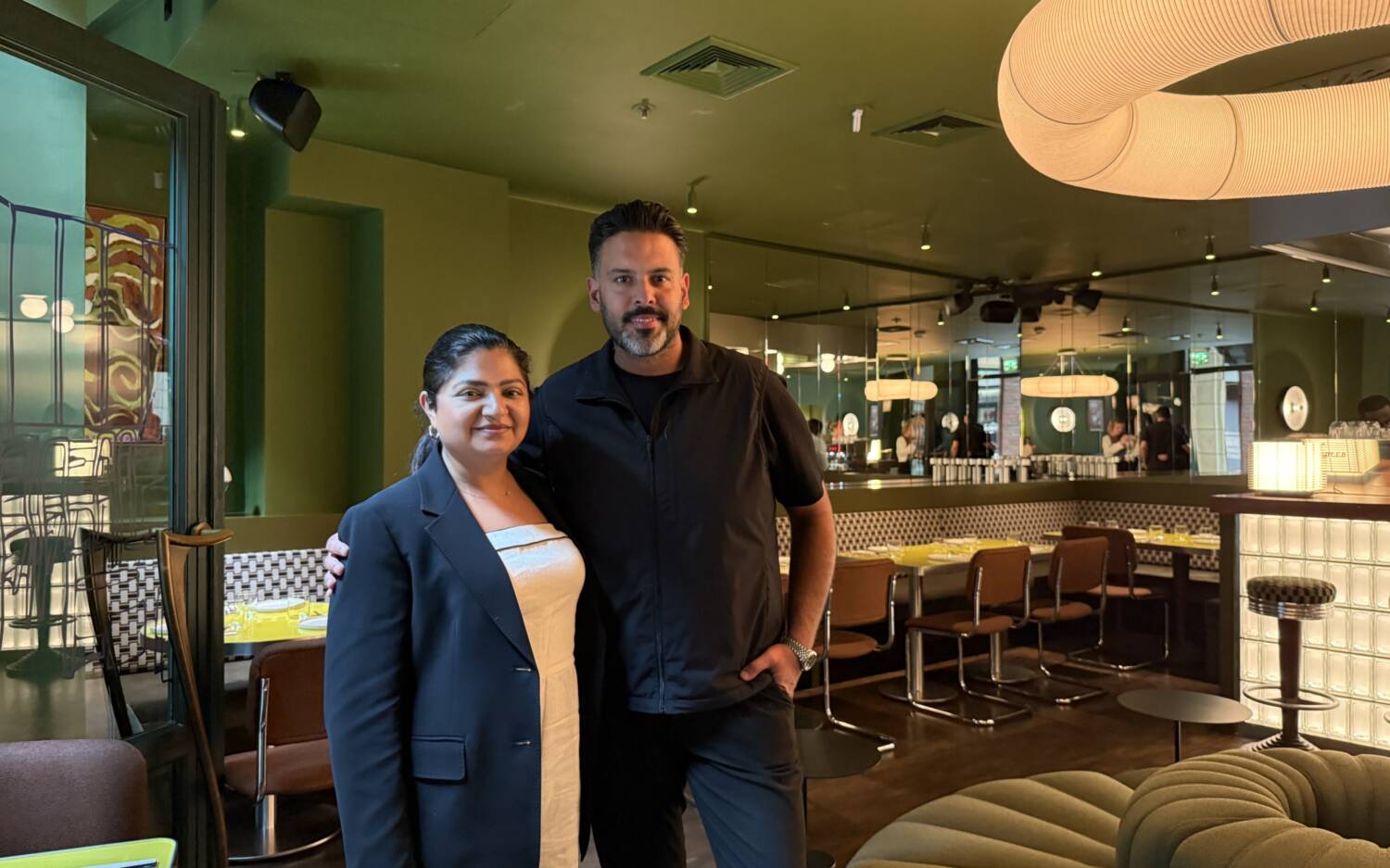 Sonja Rana und Jung Vir Singh eröffnen gemeinsam das Awara in der Innenstadt / ©Genuss-Guide