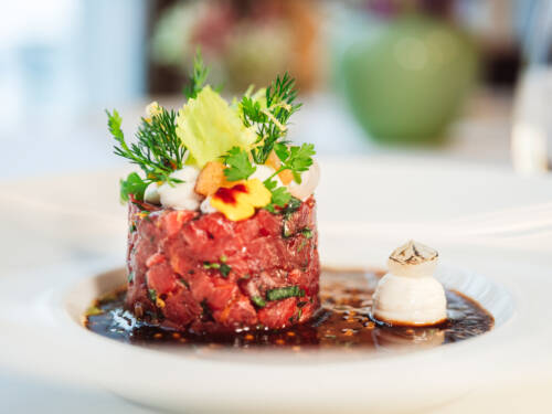 Tatar von Thomas Martin: Am  29. und 30. Januar kocht er im Eichhorn’s Hotel in Risum / ©DSR Hotel Holding