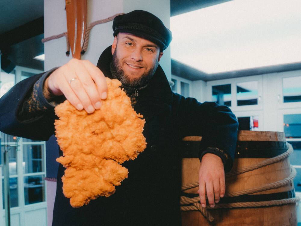 Auf knuspriger Erfolgswelle: Captain’s Schnitzel ist jetzt in Ottensen! / ©David Garbe