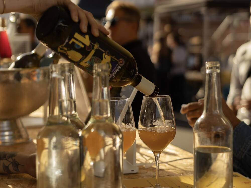 Bei der Gaumen Disco gibt es zu Drinks und leckerem Essen gute Musik / ©Gaumen Disco