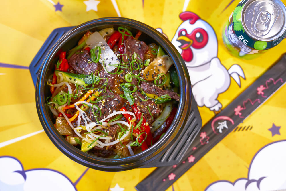 Das koreanische Restaurant Chingu lockt unweit des Hamburger Hauptbahnhofes hungrige Reisende an /©Marc Sill