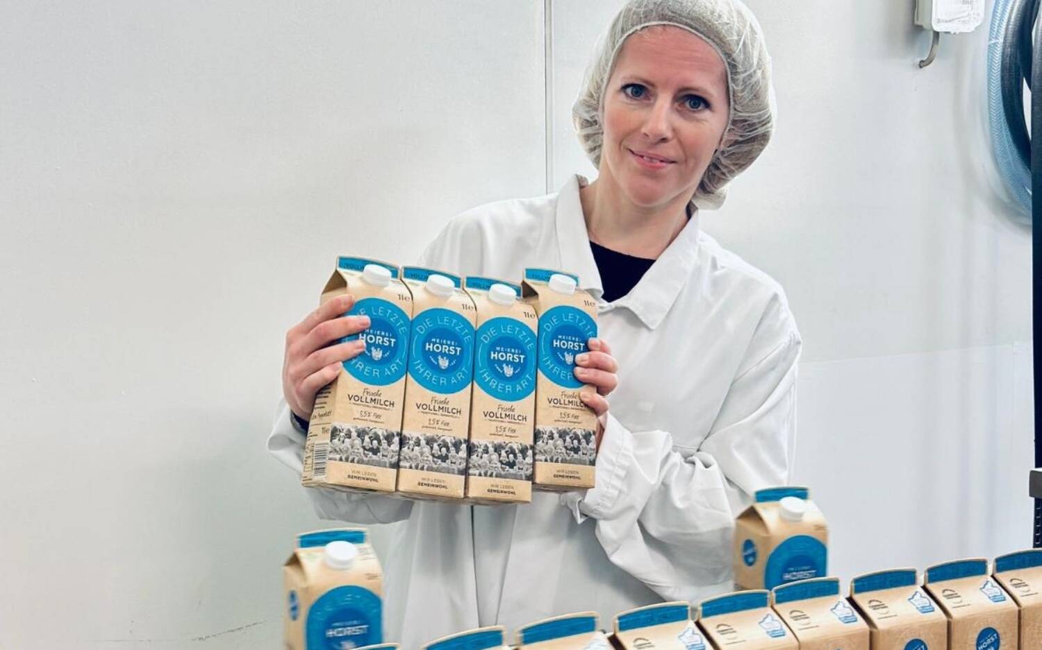 Die Meierei Horst stellt Milchprodukte wie Frischmilch, Joghurt und Butter nach traditionellen Verfahren her / ©Meierei Horst