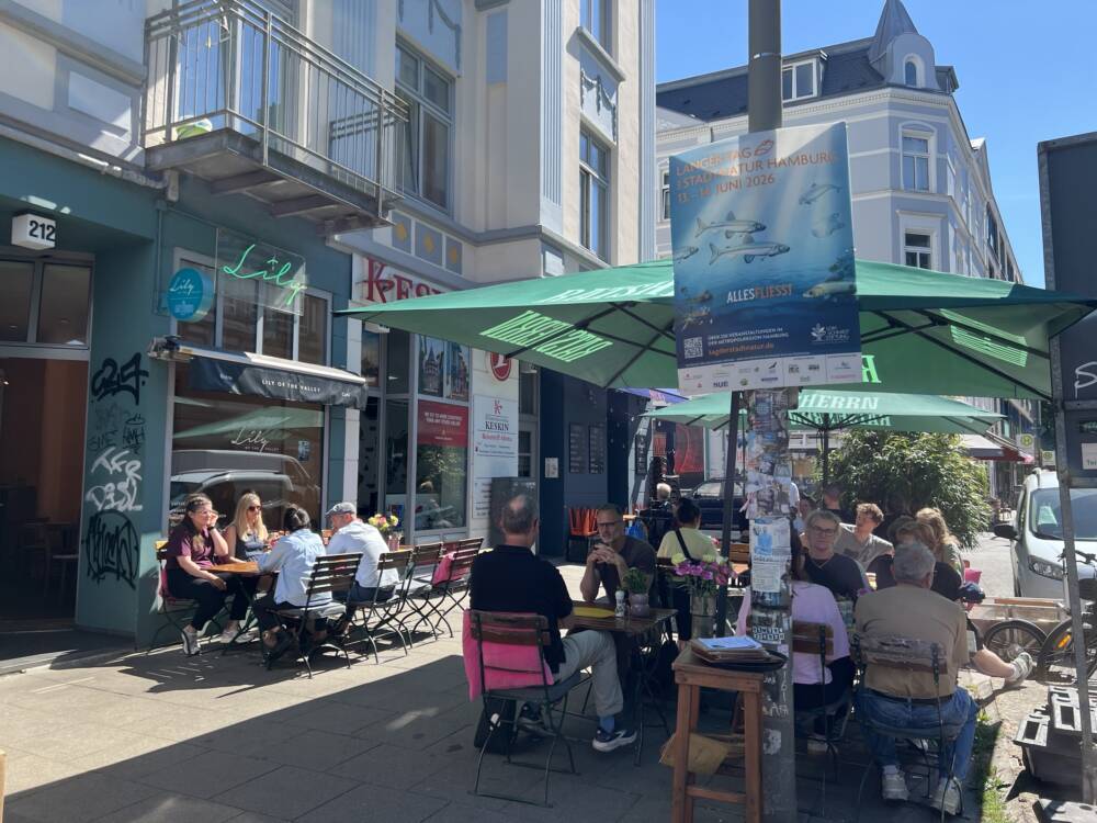 Gutes Wetter und leckeres Essen: Schon wenige Wochen nach Wiedereröffnung ist das Restaurant gut besucht / ©Paula Rieck