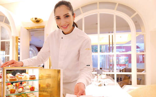 Imen Chabbi ist Chef Patissière im Grand Elysée Hamburg  / ©Grand Elysée Hamburg