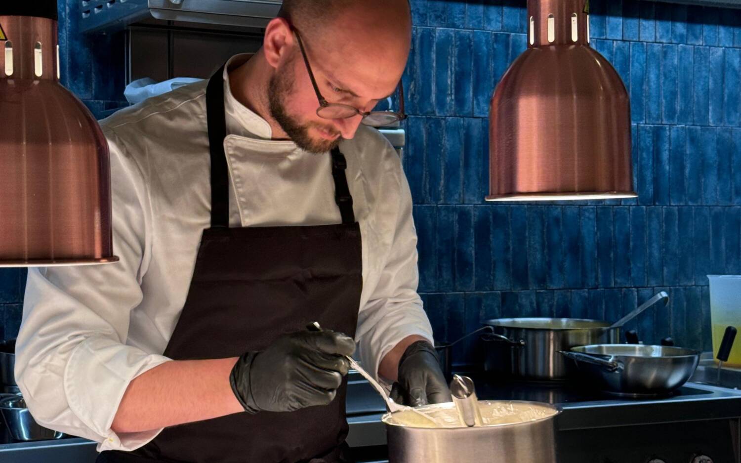Italienisch essen in Eimsbüttel mal anders: Claudio Sambito kocht sizilianische Klassiker mit modernen Einflüssen / ©Kasa