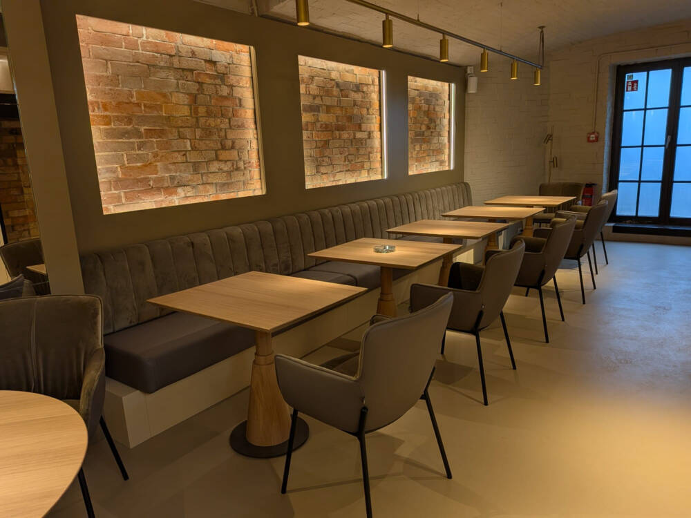 Modernes, schlichtes Design trifft im Mila Restaurant auf kreatives Casual Fine Dining / ©Fred Guiot