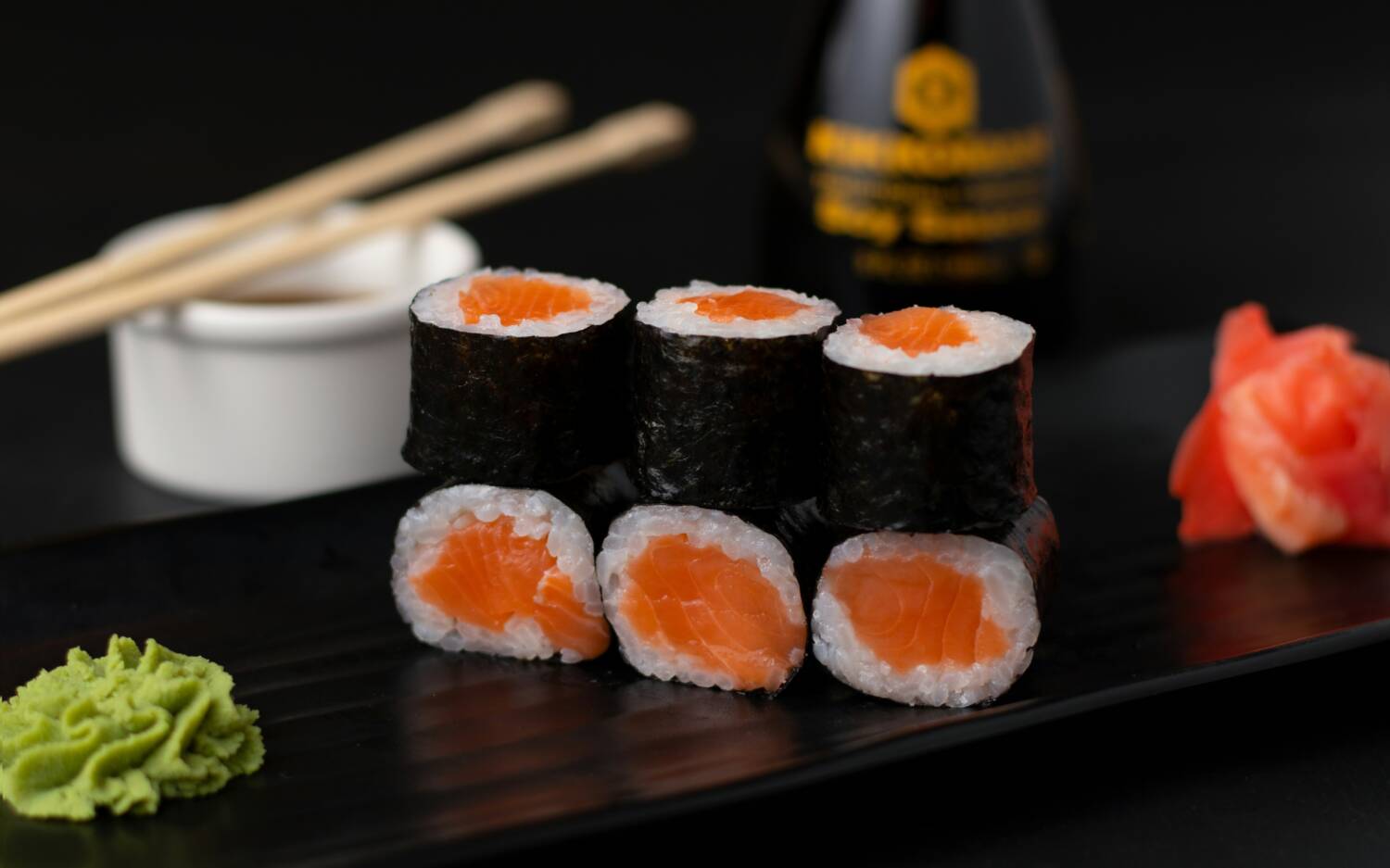 Von Nigiri bis Sushi-Burger - im Sushi Yana wird jeder Geschmack getroffen / ©Unsplash/Mahmoud Fawzy