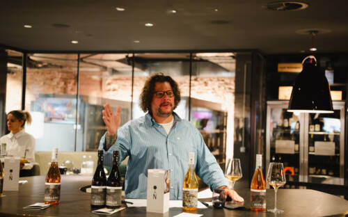 Björn Schwabe bringt mit Artisans Fusions ein neues alkoholfreies Produkt auf den Markt / © Sarah Buth