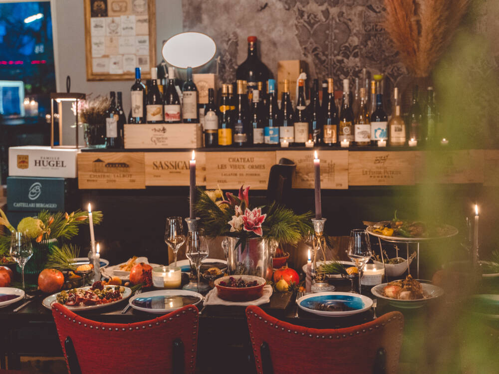 Für gute Weine und korrespondierende Speisen kommen Kunden seit neun Jahren ins W / ©W die Weinbar