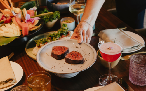 Hier soll geteilt werden: Im Greta Oto gibt’s lateinamerikanische Tapas / ©MHP Hotel Group