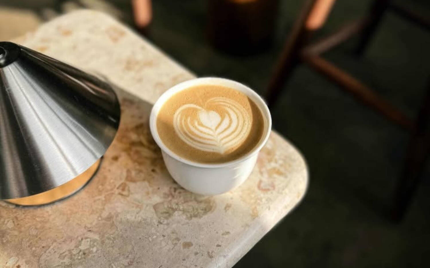 Klassischer Cappuccino trifft bei Isioka Coffee auf asiatische Aromen / ©betterthanone