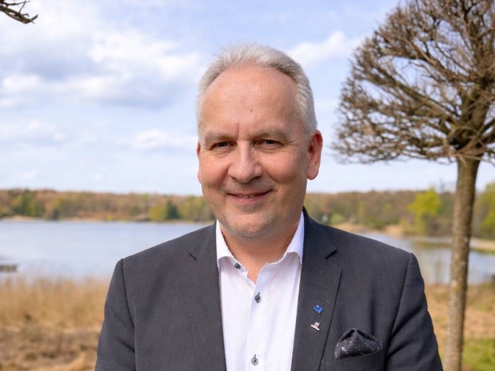 Lutz Frank ist Präsident des Dehoga Schleswig-Holstein und Inhaber des Restaurants am Ihlsee / ©Sophie Frank