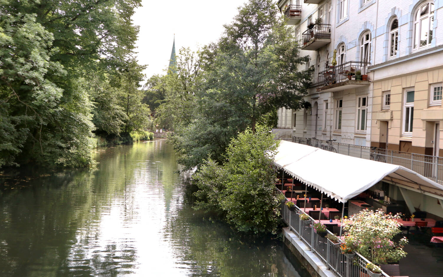 Vorbei an Bille, Schloss und Serrahn-Hafen: auf Menü-Tour durch Bergedorf gibt es drei Gänge und Geschichte / ©Alina Fedorova