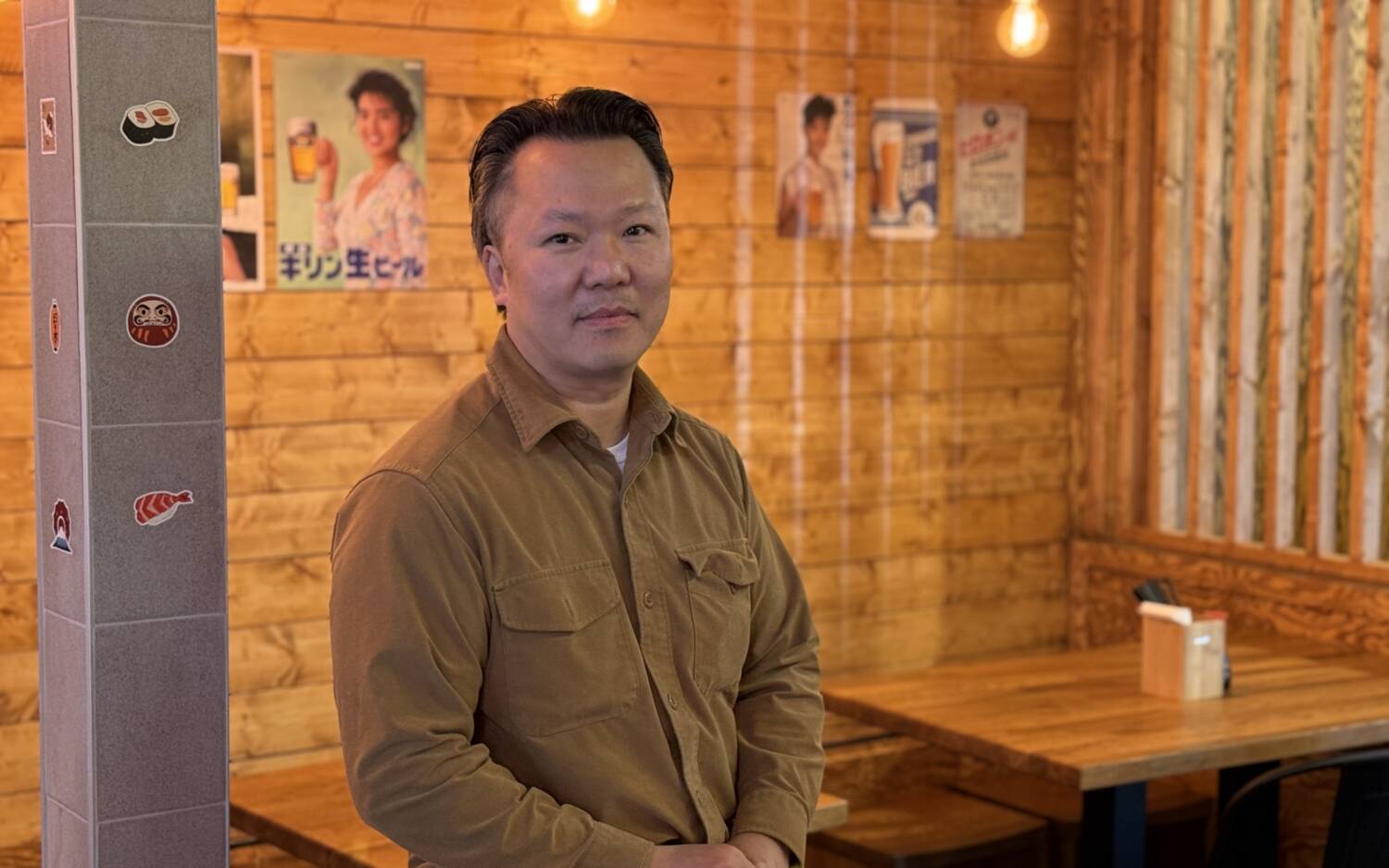 Gastronom Tri Nguyen führt das Omoide Hamburg neben dem Shiso Burger und zwei Saveur Banh Mi-Filialen / ©Carlotta Maas