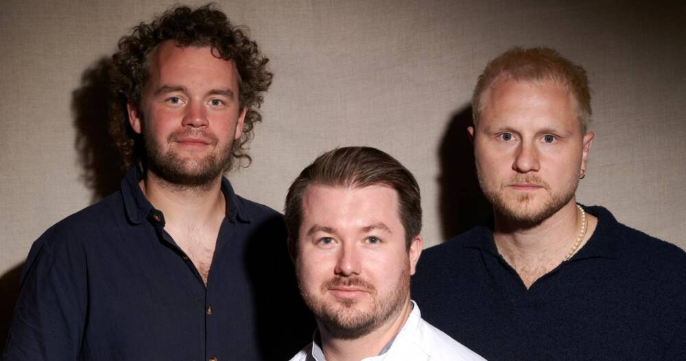 Marianus von Hörsten, Lennard Hoffmann und Aaron Hasenpusch (v. l. n. r.) sind  die Inhaber des Klinker/ © Robin Kranz