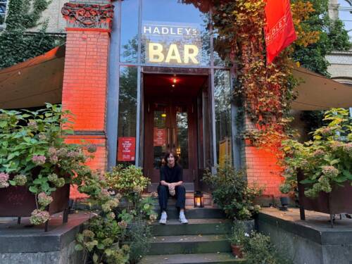 Vor 30 Jahren gründete Tina Heine das Hadley’s / © Hannah Bott